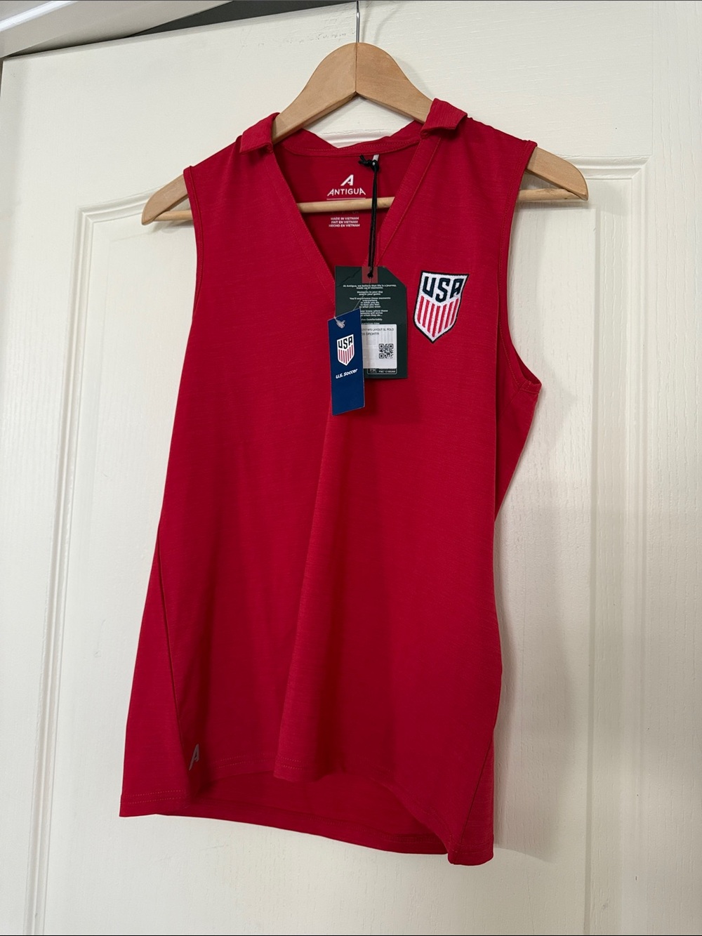 Antigua Women's Antigua Heather Red USMNT Layout Sleeveless V-Neck Polo Team USA